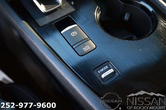 2024 Nissan Rogue FWD SV