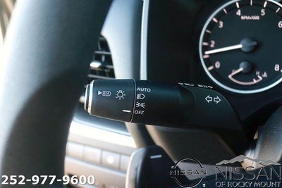 2024 Nissan Rogue FWD SV