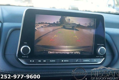 2024 Nissan Rogue FWD SV