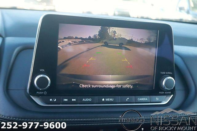 2024 Nissan Rogue FWD SV