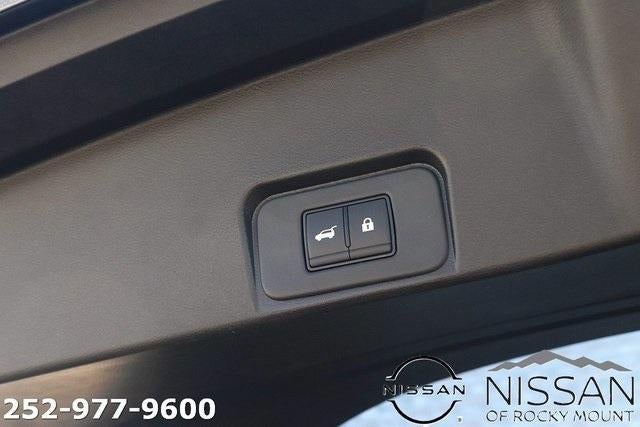 2026 Nissan Rogue 2026.5 FWD Dark Armor