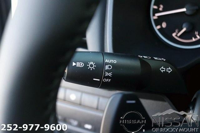 2026 Nissan Rogue 2026.5 FWD Dark Armor