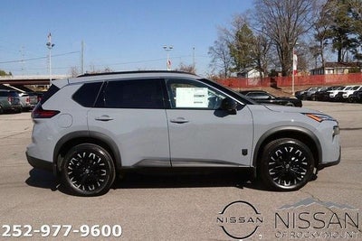 2026 Nissan Rogue 2026.5 FWD Dark Armor