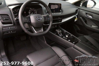 2026 Nissan Rogue 2026.5 FWD Dark Armor