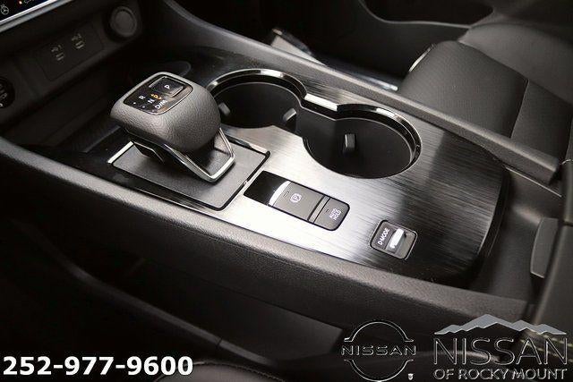 2026 Nissan Rogue 2026.5 FWD Dark Armor