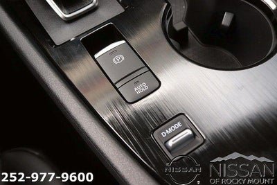 2026 Nissan Rogue 2026.5 FWD Dark Armor