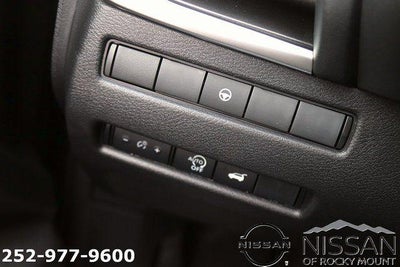 2026 Nissan Rogue 2026.5 FWD Dark Armor