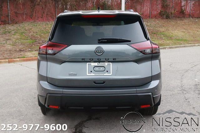 2026 Nissan Rogue 2026.5 FWD Dark Armor
