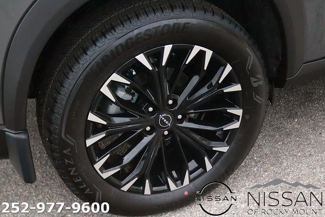 2026 Nissan Rogue 2026.5 FWD Dark Armor