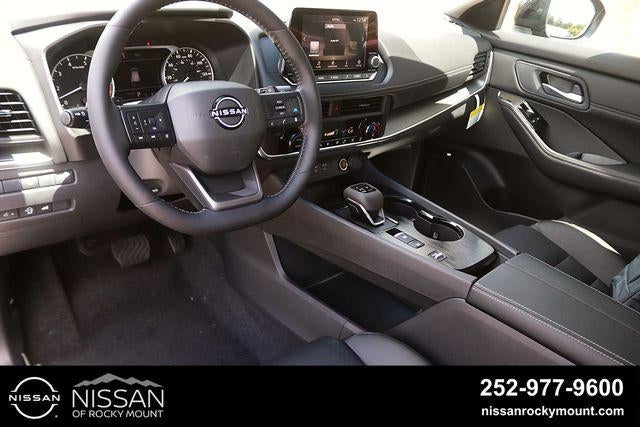 2026 Nissan Rogue 2026.5 FWD Dark Armor