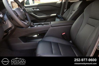 2026 Nissan Rogue 2026.5 FWD Dark Armor