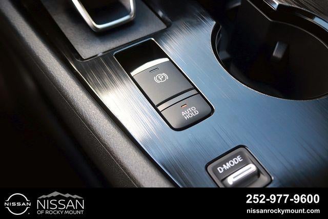 2026 Nissan Rogue 2026.5 FWD Dark Armor