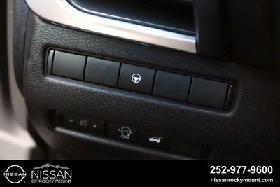 2026 Nissan Rogue 2026.5 FWD Dark Armor
