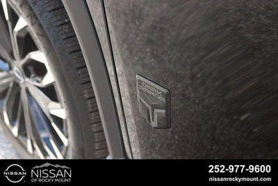 2026 Nissan Rogue 2026.5 FWD Dark Armor