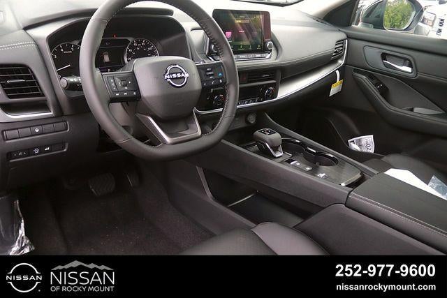 2026 Nissan Rogue 2026.5 FWD Dark Armor