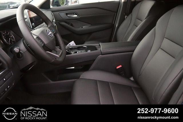 2026 Nissan Rogue 2026.5 FWD Dark Armor