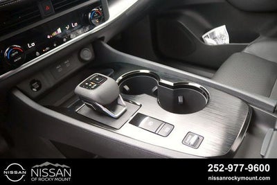 2026 Nissan Rogue 2026.5 FWD Dark Armor