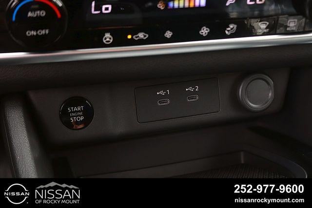 2026 Nissan Rogue 2026.5 FWD Dark Armor