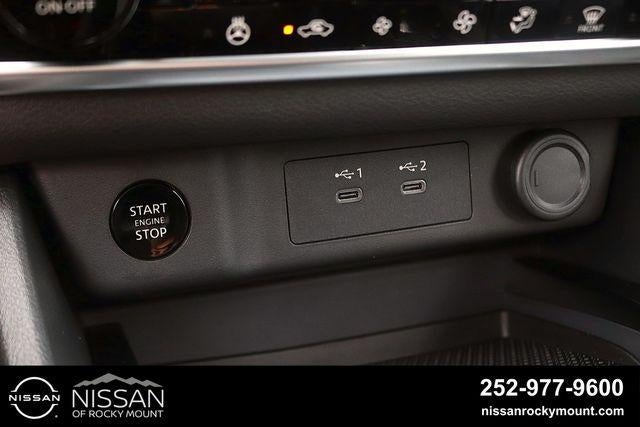 2026 Nissan Rogue 2026.5 FWD Dark Armor