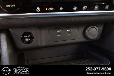 2026 Nissan Rogue 2026.5 FWD Dark Armor
