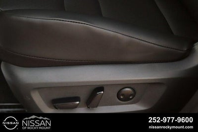 2026 Nissan Rogue 2026.5 FWD Dark Armor