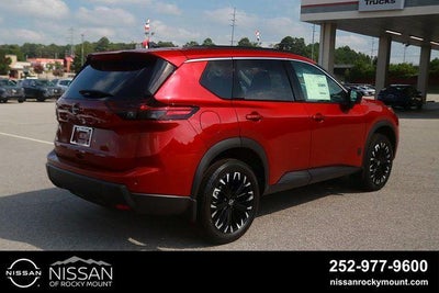 2026 Nissan Rogue 2026.5 FWD Dark Armor