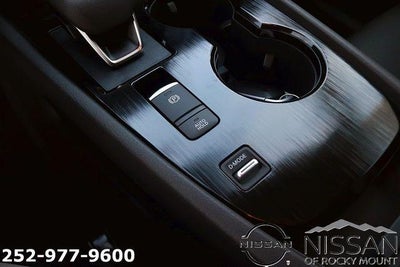 2026 Nissan Rogue 2026.5 FWD Dark Armor