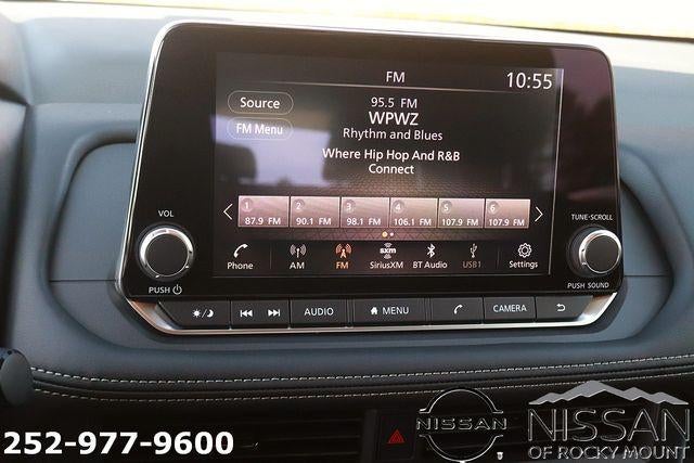 2026 Nissan Rogue 2026.5 FWD Dark Armor