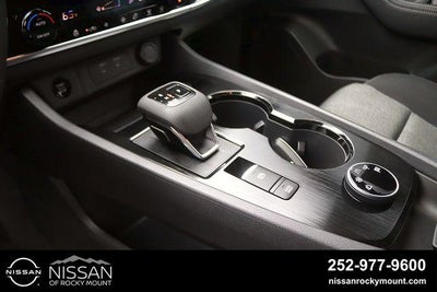 2026 Nissan Rogue 2026.5 AWD SV