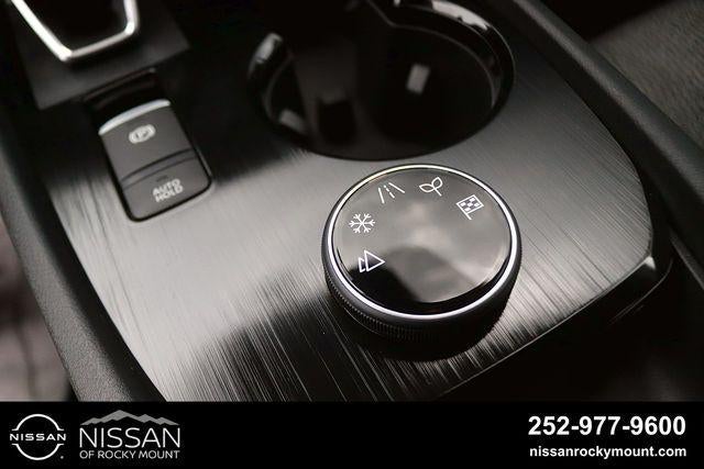 2026 Nissan Rogue 2026.5 AWD SV