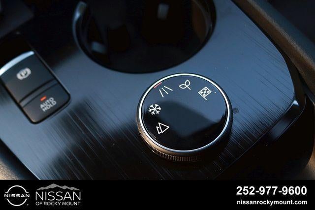 2026 Nissan Rogue 2026.5 AWD Dark Armor