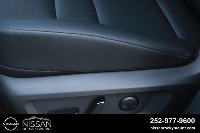 2026 Nissan Rogue 2026.5 AWD Dark Armor