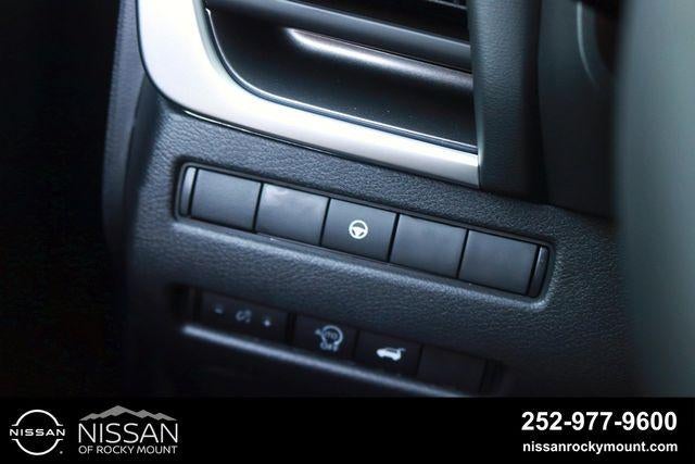 2026 Nissan Rogue 2026.5 AWD Dark Armor