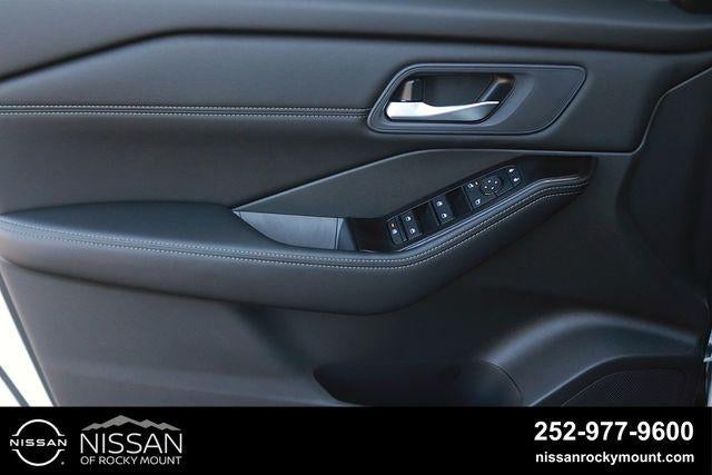 2026 Nissan Rogue 2026.5 AWD Dark Armor