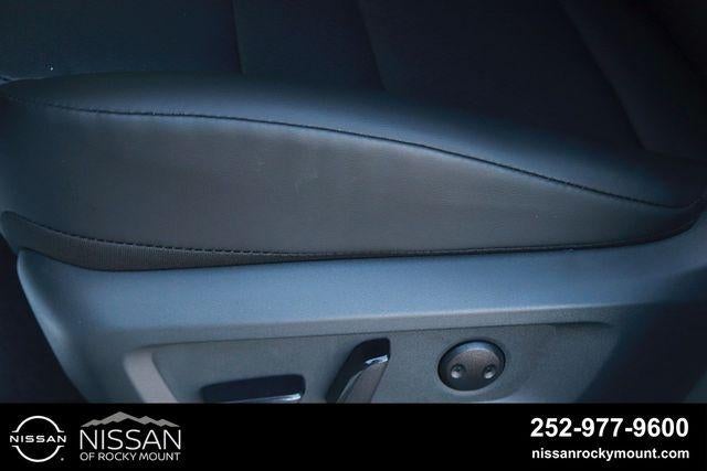 2026 Nissan Rogue 2026.5 AWD Dark Armor