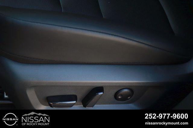2026 Nissan Rogue 2026.5 AWD Dark Armor