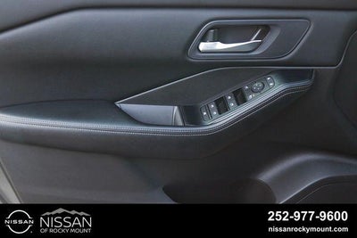 2024 Nissan Rogue AWD SV