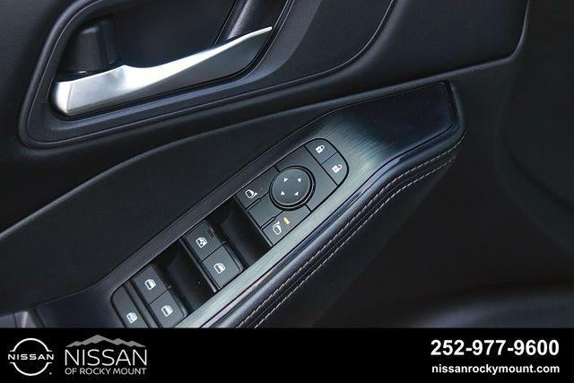 2024 Nissan Rogue AWD SV