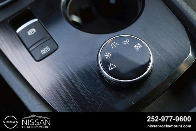 2024 Nissan Rogue AWD SV
