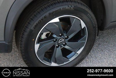 2024 Nissan Rogue AWD SV