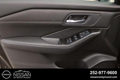 2026 Nissan Rogue 2026.5 AWD Dark Armor