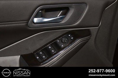 2026 Nissan Rogue 2026.5 AWD Dark Armor
