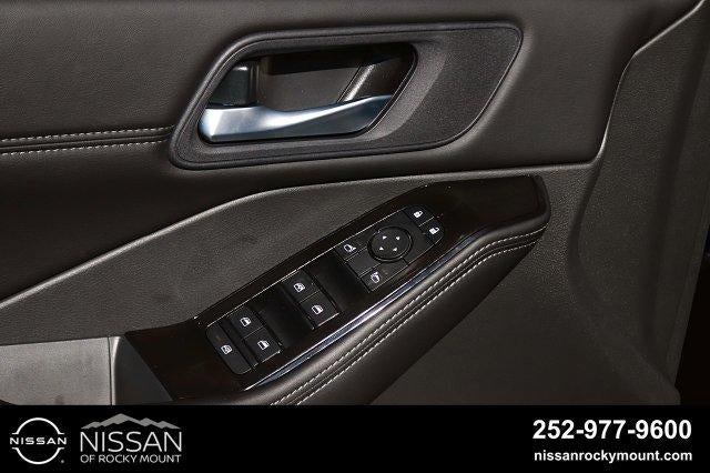 2026 Nissan Rogue 2026.5 AWD Dark Armor