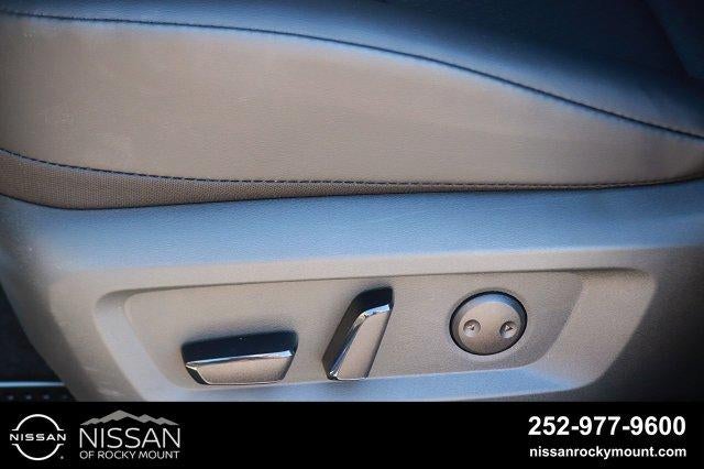 2026 Nissan Rogue 2026.5 AWD Dark Armor