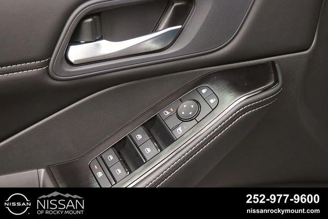 2026 Nissan Rogue 2026.5 AWD Dark Armor