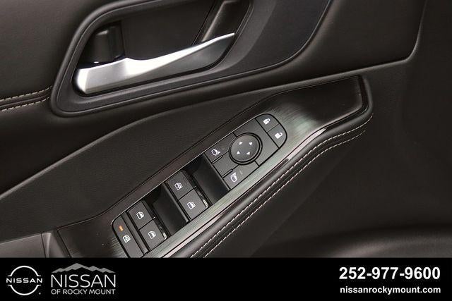 2026 Nissan Rogue 2026.5 AWD Dark Armor