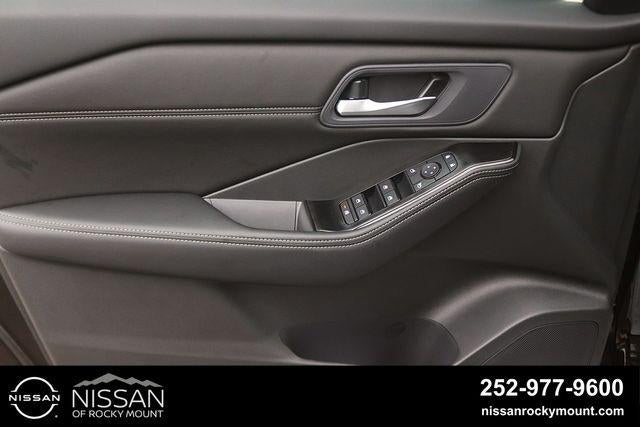2026 Nissan Rogue 2026.5 AWD Dark Armor