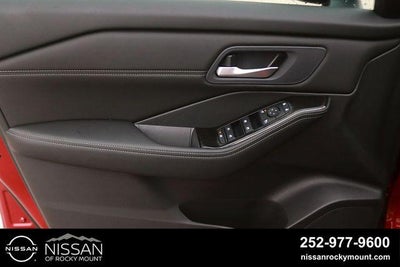 2026 Nissan Rogue 2026.5 AWD Dark Armor