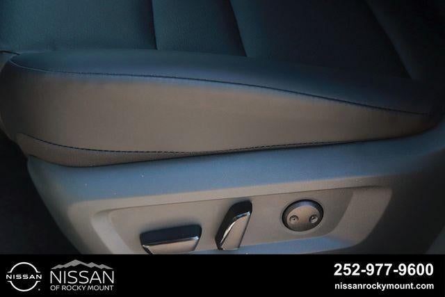 2026 Nissan Rogue 2026.5 AWD Dark Armor