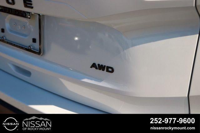 2026 Nissan Rogue 2026.5 AWD Dark Armor